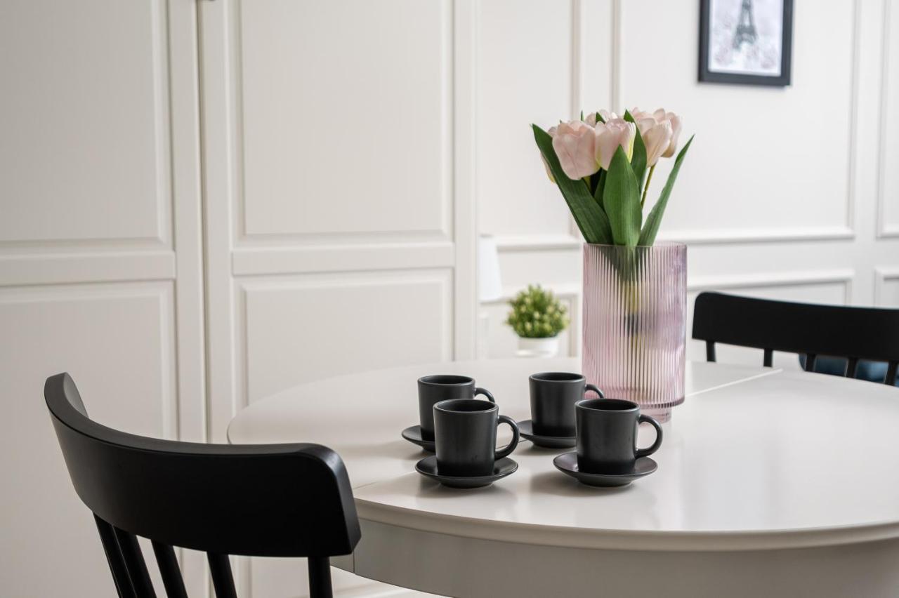 ורשה Petit Paris 36 Apartment מראה חיצוני תמונה